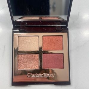 Charlotte Tilbury Walk of Shame Eyeshadow Palette